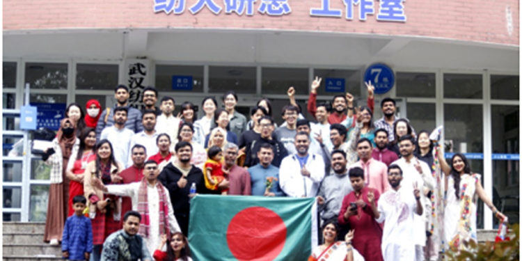 Celebrating PohelaBoishakh in China: Sharing the Bangladeshi Cultural Festival on a Global Platform