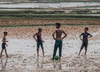 Nearly Half of World’s Children Face Triple Climate Threats, Warns UNICEF Report
