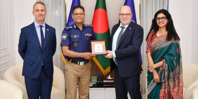 ICRC delegation pays courtesy call on IGP