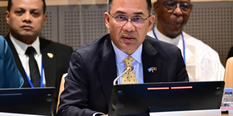 PM proposes five urgent measures to resolve Rohingya crisis